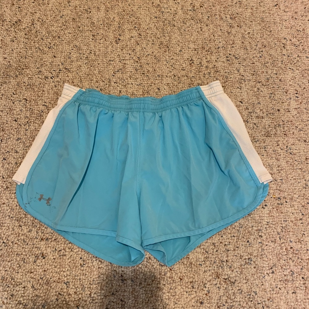 blue under armour athletic shorts sz M